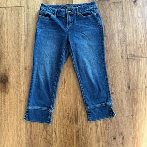 Classic Blue Women's Capri Jeans